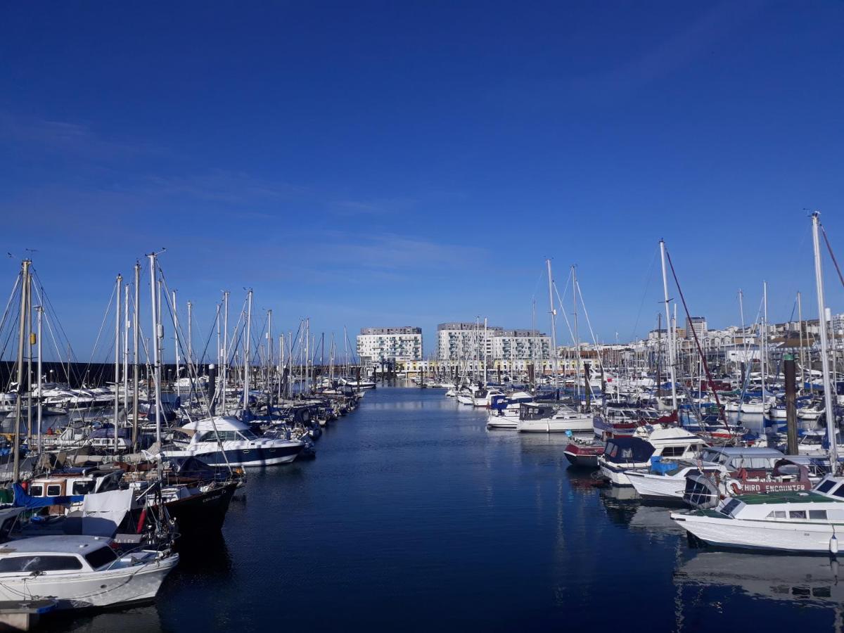 Unique, Loft-Style Apartment With Fantastic Brighton Marina Views Exterior photo