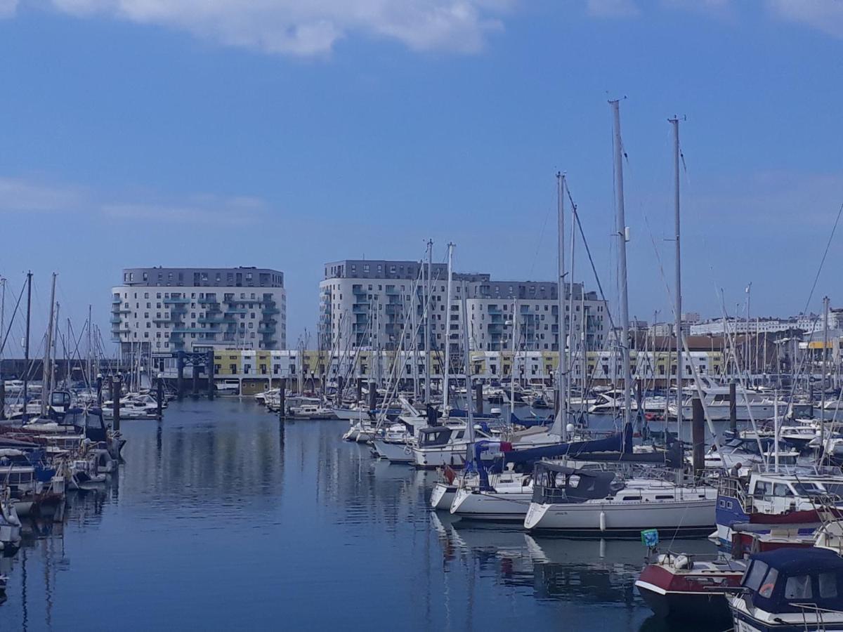Unique, Loft-Style Apartment With Fantastic Brighton Marina Views Exterior photo